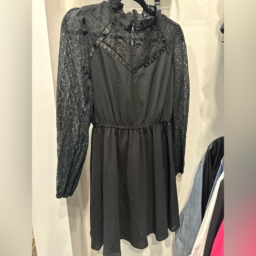 SHEIN Black Lace Dress Size Medium